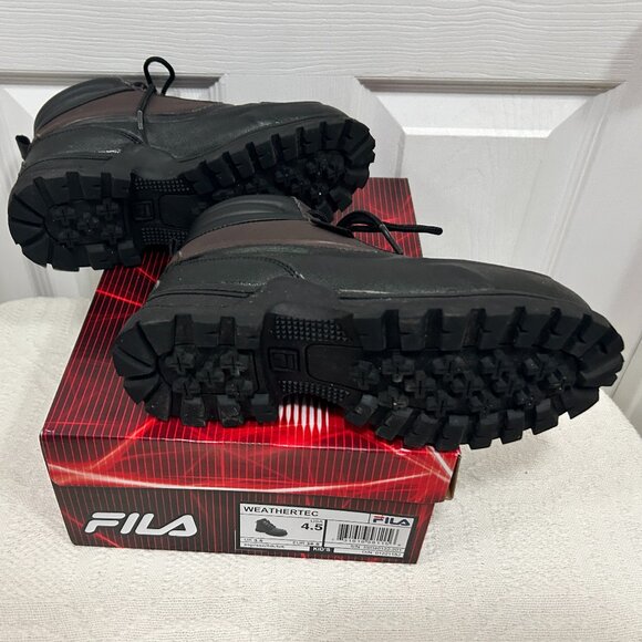 Boys Fila Boots - Size 4.5 - Picture 6 of 6